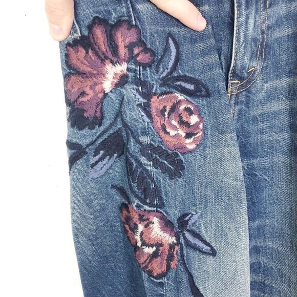 Abercrombie Jeans Womens 4 Annie Girlfriend Embroidered Floral Distressed - Picture 6 of 11